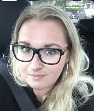 en person med briller